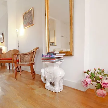 Bed & Breakfast Spacious Opposite Of Rijksmuseum Amsterdam